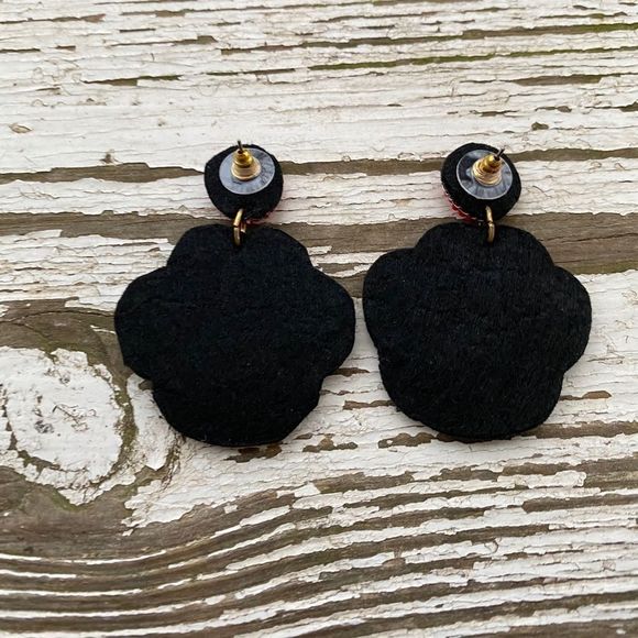 Paw Earrings Tiger Pride Cat Dog Puppy Paws Red - Picture 2 of 6